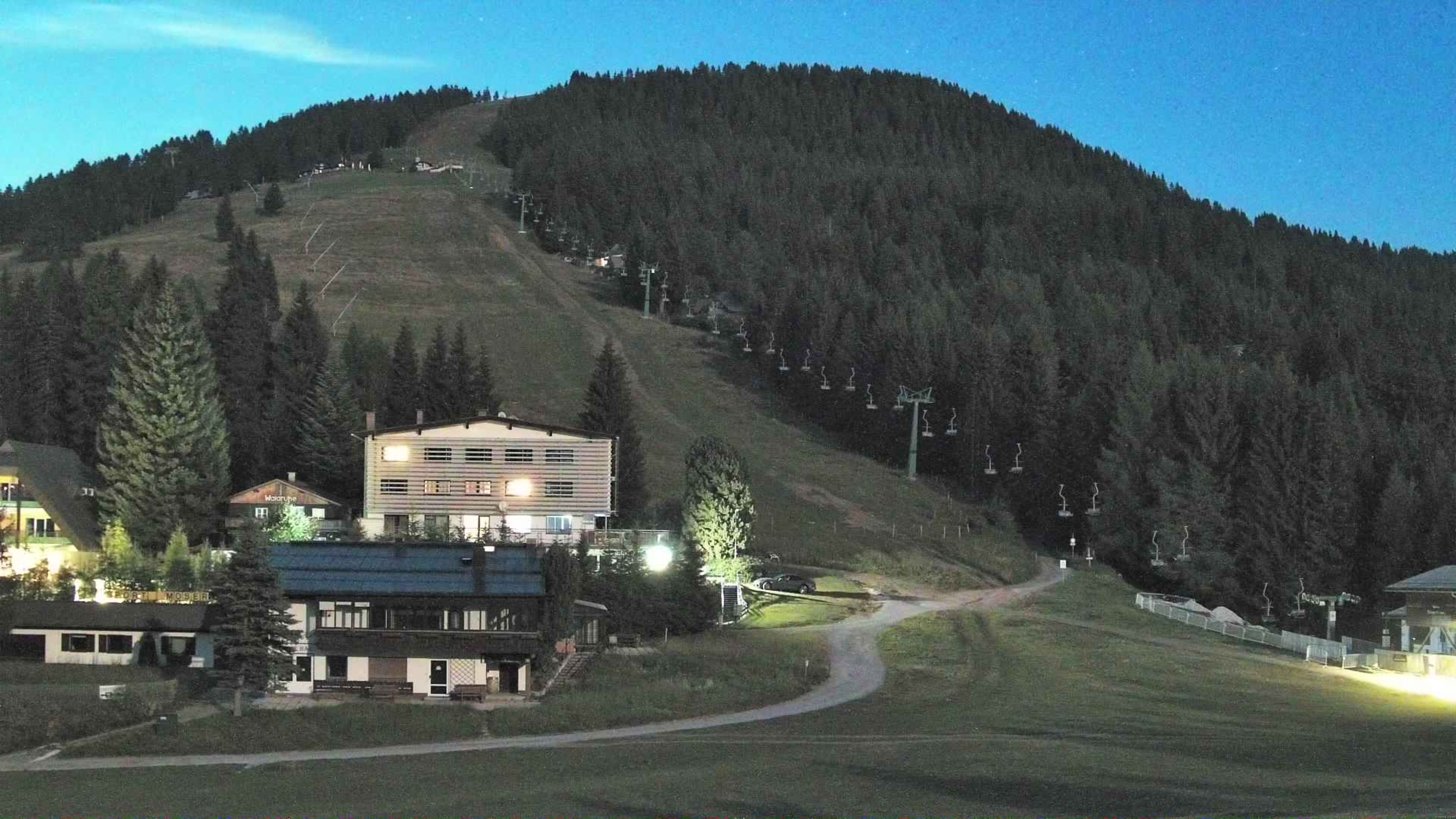 Webcam Valley Station Pöllingerlift (1.520m)